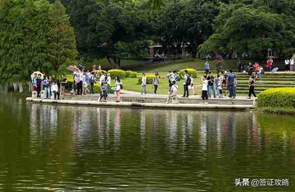  年五一劳动节假期，厦门大学如何限制游客参观