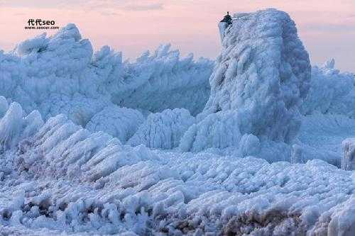 雪海冰山是什么意思(  你体验过这种极寒的天气吗)