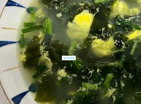 裙带菜怎么做好吃 家常小炒和汤品两种做法